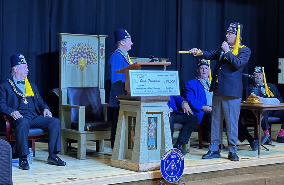 Frank Barbano presents Brandon Duenas a custom Sciot gavel 2